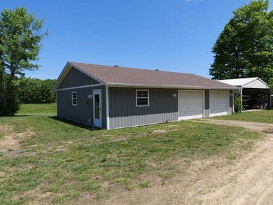 ACREAGE. Check out this newly remodeled light-filled home on - photo 5