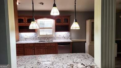 Charming 3 Bedroom raised ranch in the highly sought-after - photo 9