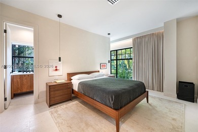 Welcome to this stunning Miami Beach residence where privacy - photo 16