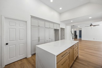 Open House, 12pm - 2pm Saturday, July 18th. Beautifully updated - photo 6