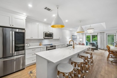 Charming Greenslake Cottage with peaceful lagoon views on Kiawah - photo 7