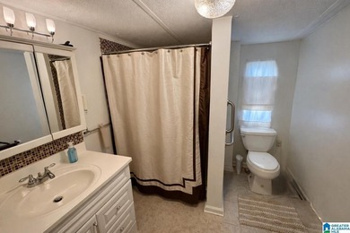 Weiss Lake opportunity in Cedar Bluff! This 2 bedroom, 1 bath - photo 17