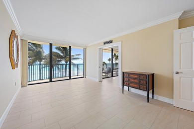 STUNNING 3BR/2BA decorator model with a *beach-house* feel and - photo 18