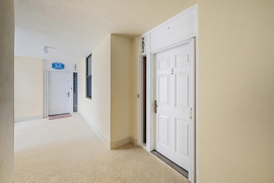 STUNNING 3BR/2BA decorator model with a *beach-house* feel and - photo 24