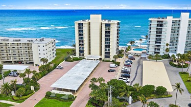 STUNNING 3BR/2BA decorator model with a *beach-house* feel and - photo 27