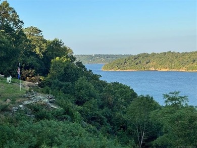 Discover a rare opportunity to own a luxury waterfront retreat - photo 11