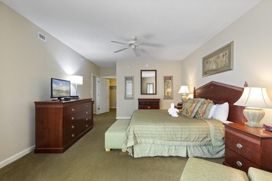 MOTIVATED SELLER! BEST VALUE IN ROYALE PALMS!! Experience luxury - photo 12