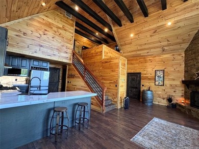 Discover a rare opportunity to own a luxury waterfront retreat - photo 13