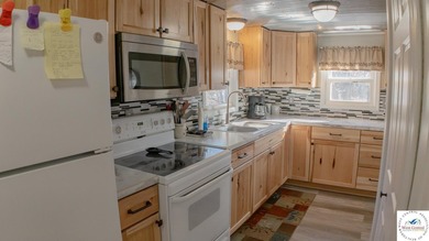 Take a look at this extremely well maintained and fully - photo 13