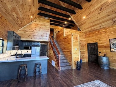 Discover a rare opportunity to own a luxury waterfront retreat - photo 14