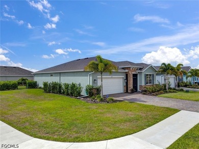 Welcome to Coral Bay, where newer construction, thoughtful - photo 6