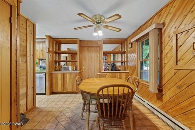 Welcome to this spacious and versatile 5-bedroom, 2-bath home - photo 16