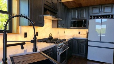 Discover a rare opportunity to own a luxury waterfront retreat - photo 27