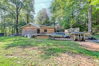 Seller offering $5k for Buyer rate buy-down! Rustic charm meets