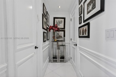 A rare opportunity to own a grand Penthouse residence offering 2 - photo 40
