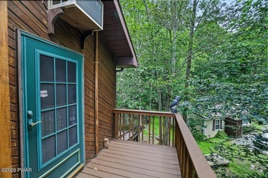 Welcome to this spacious and versatile 5-bedroom, 2-bath home - photo 43