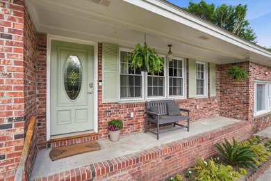 Prime location just 10 minutes to Folly Beach and 10 minutes to - photo 4