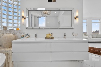 A rare opportunity to own a grand Penthouse residence offering 2 - photo 57