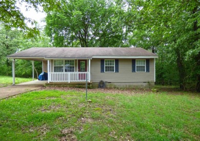 Lake Home For Sale in Cherokee Village, Arkansas