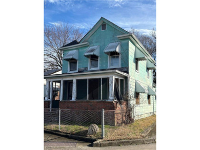 DUE TO THE CONDITION OF THE HOME, PLEASE BE SURE TO USE EXTREME - photo 3