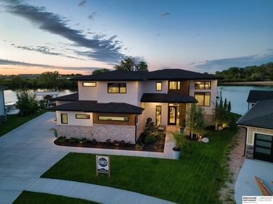 Additional listing photo 2