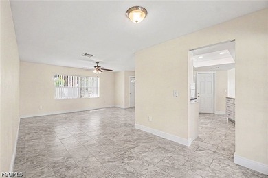 3/2/2 pool home in a quiet neighborhood! Features a new kitchen - photo 6