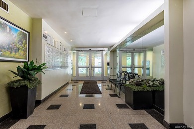 Magnificently renovated 2-bedroom apartment with stainless steel - photo 5