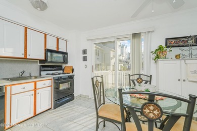 This is a South Shore Gem! Spacious end unit townhome with 2 - photo 12