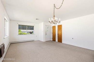 Welcome to this 2-bedroom, 2-bath ranch-style home offering - photo 4