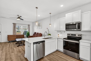 IMPROVED PRICE! While this house is both Cozy and Cute, it's got - photo 17