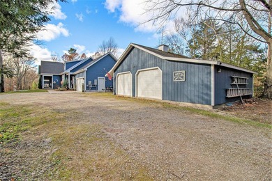 Welcome to one of Hamlin Lake's most impressive custom built - photo 2