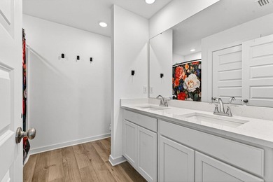 IMPROVED PRICE! While this house is both Cozy and Cute, it's got - photo 30