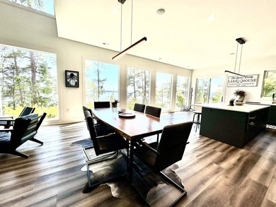 Completed in 2023, this Tennessee River Modern Masterpiece is - photo 8