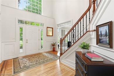 Set within Barrington's gated golf community, this distinguished - photo 4