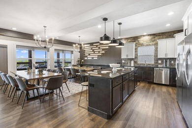 Welcome to your dream lakeside retreat! This magnificent - photo 4