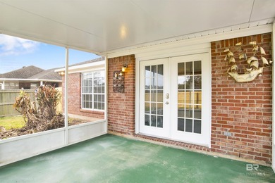 Welcome to this beautifully maintained 3-bedroom, 2-bath home - photo 15