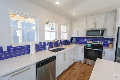 Looking for a riverfront cabin in Arkansas that sleeps 17 and is - photo 21