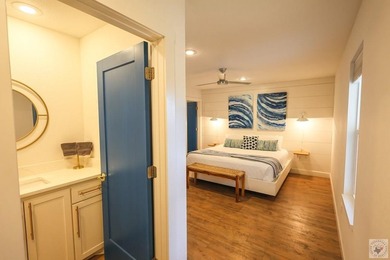 Looking for a riverfront cabin in Arkansas that sleeps 17 and is - photo 32