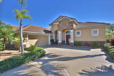 (private lake, pond, coastal) Home For Sale in New Smyrna Beach Florida