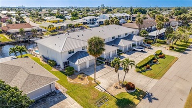 Cape Coral Lakes Area Condo For Sale in Cape Coral Florida