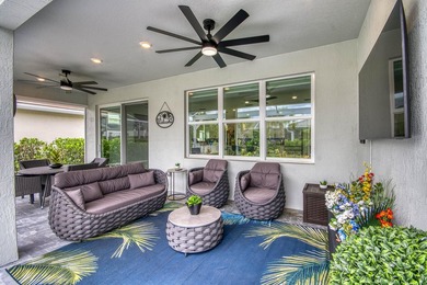 Fully remodeled and impeccably upgraded, this stunning 2 bed 2 - photo 24
