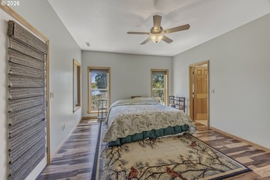 Quality and elegance to be found in this custom home built in - photo 32