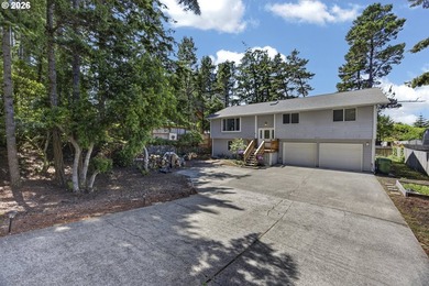 Welcome to this beautifully updated 4-bedroom, 2.5-bath home - photo 36