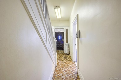 Solid attached stone townhouse in a prime Borough Park location - photo 2