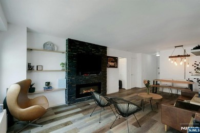 Contact Monica Capellan - Welcome to Pembroke, one of Fort Lee's - photo 3