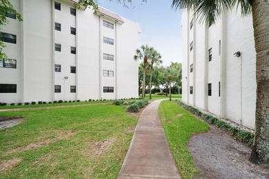 Welcome to this spacious 2-bedroom, 2-bath condo in the - photo 3