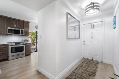 Lake Condo For Sale in Boynton Beach, Florida