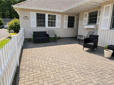 Bradford Model in the Desirable Sunrise Village Gated Community - photo 3