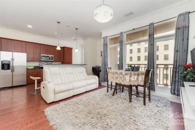 230 S Tryon - 11th-Floor City Views - Private Balcony -