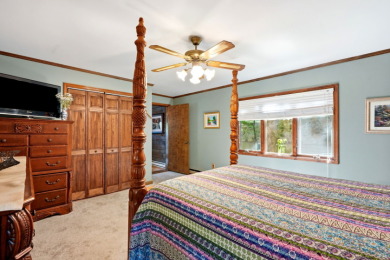 3 bedroom Lakefront Contemporary on Power-boating Lake! - photo 24